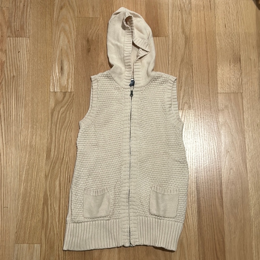 BRAND NEW Old Navy Girls Large Sweater Vest with Hood